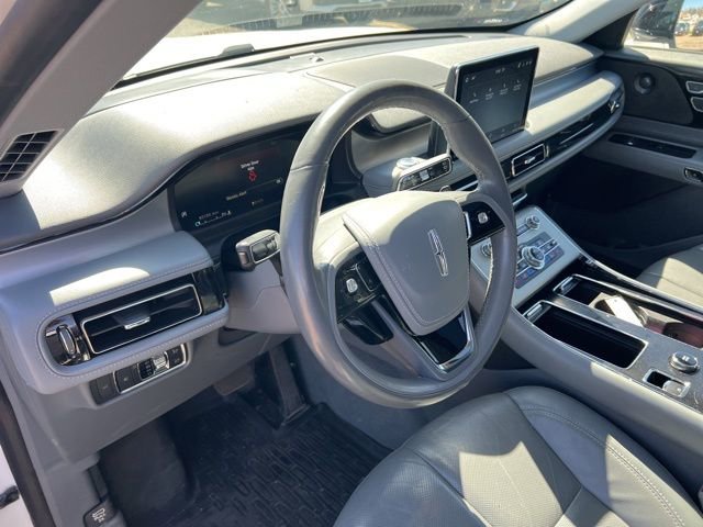Used 2021 Lincoln Aviator Reserve w/ Elements Package Plus image 14