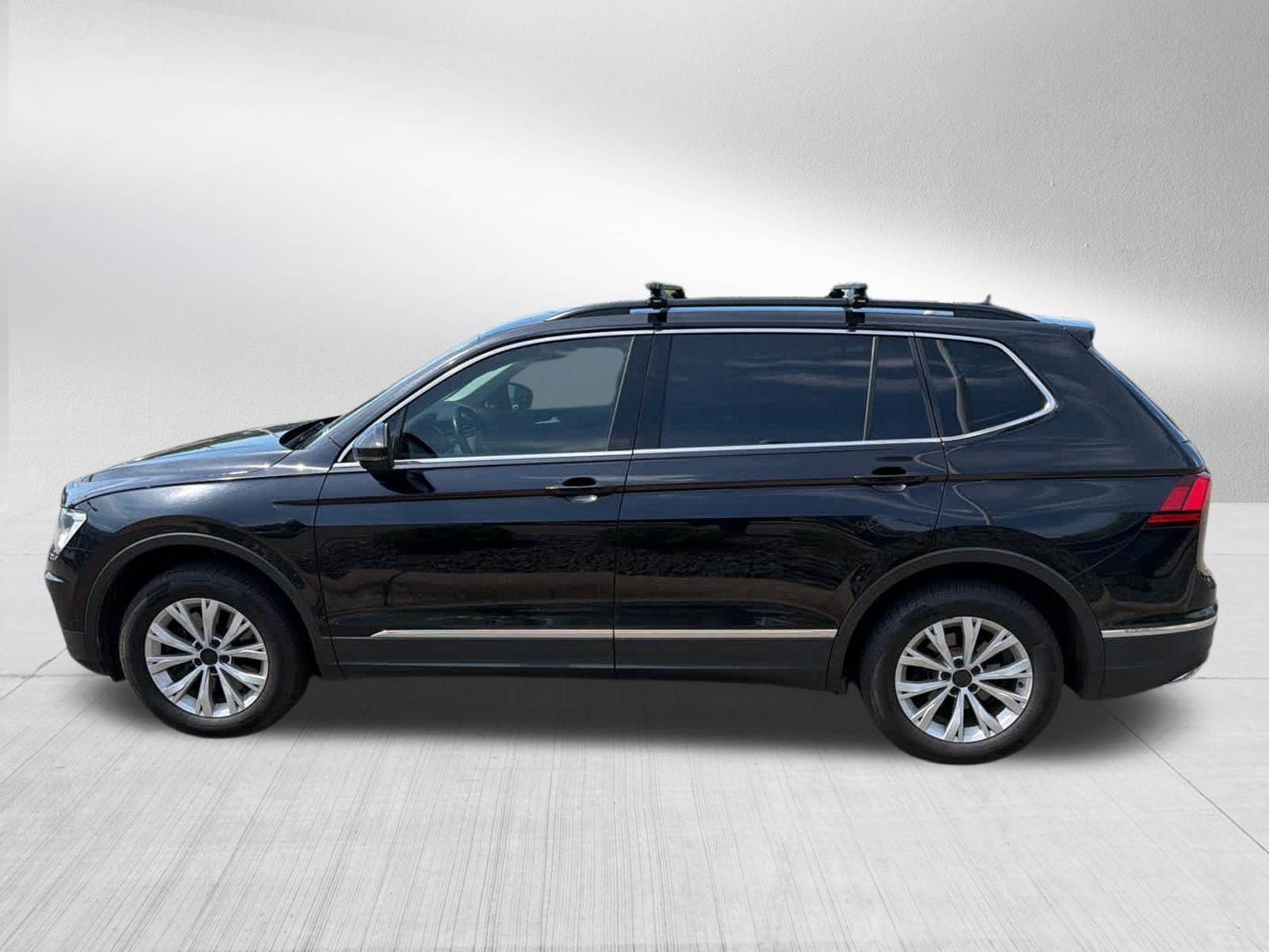 Used 2018 Volkswagen Tiguan SE AWD/4WD image 7