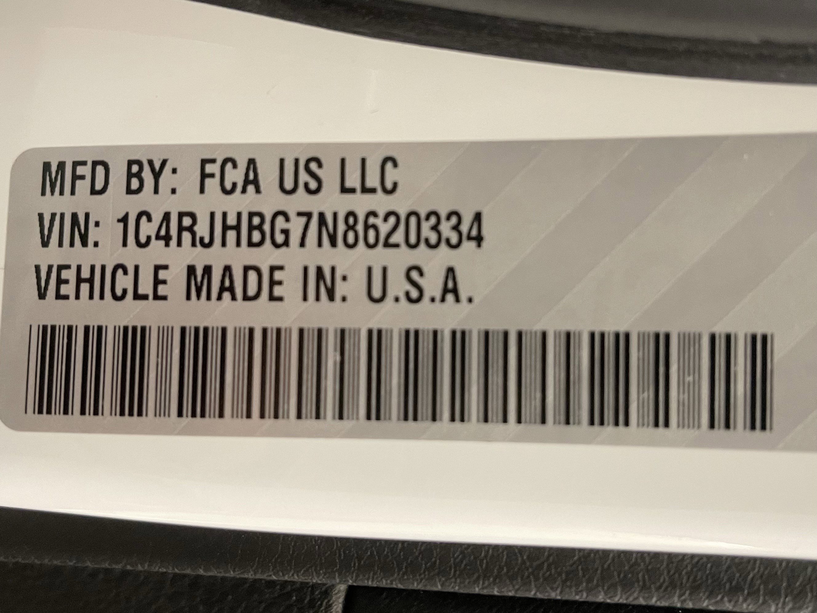 Used 2022 Jeep Grand Cherokee Limited image 25