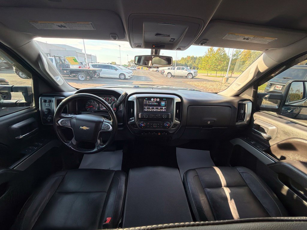 Used 2015 Chevrolet Silverado 1500 LT w/ All Star Edition AWD/4WD image 34