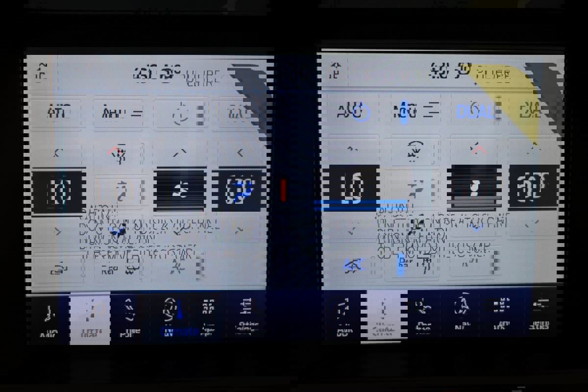 Used 2022 Ford Mustang Shelby GT500 w/ Carbon Fiber Track Pack image 45