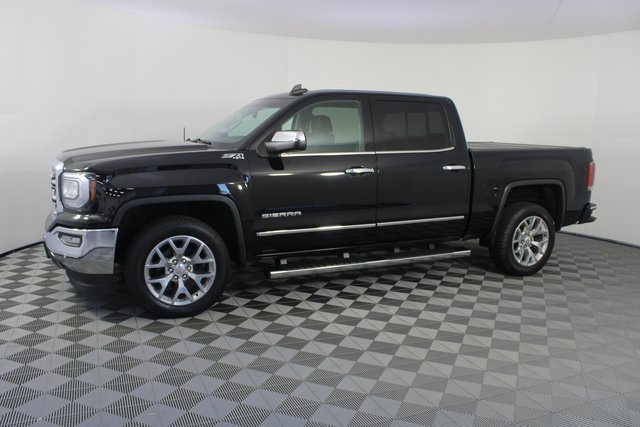 Used 2017 GMC Sierra 1500 SLT w/ SLT Premium Package image 2