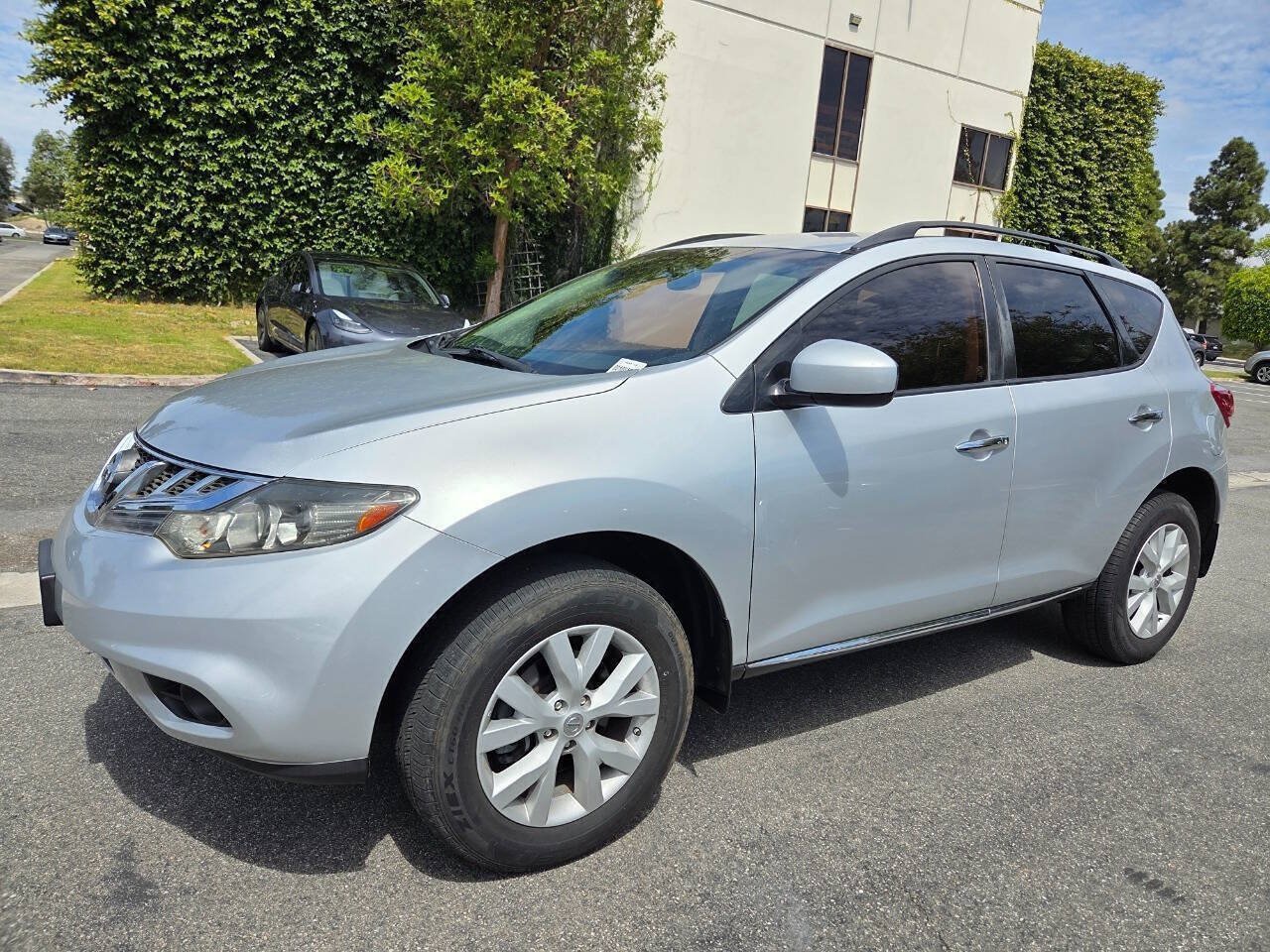 Used 2014 Nissan Murano SV w/ Value Package FWD image 9