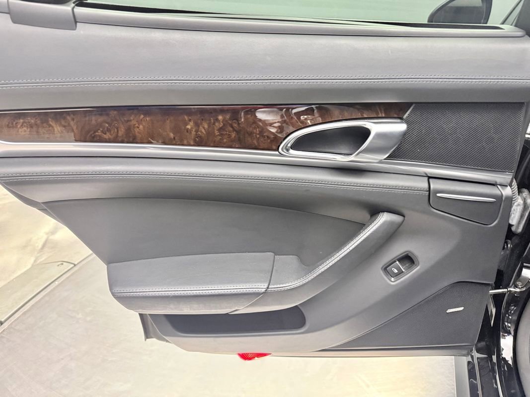 Used 2015 Porsche Panamera Turbo w/ Premium Package Plus image 16