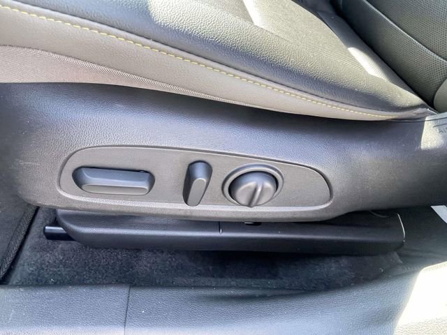 Used 2024 Chevrolet Trax ACTIV FWD image 15