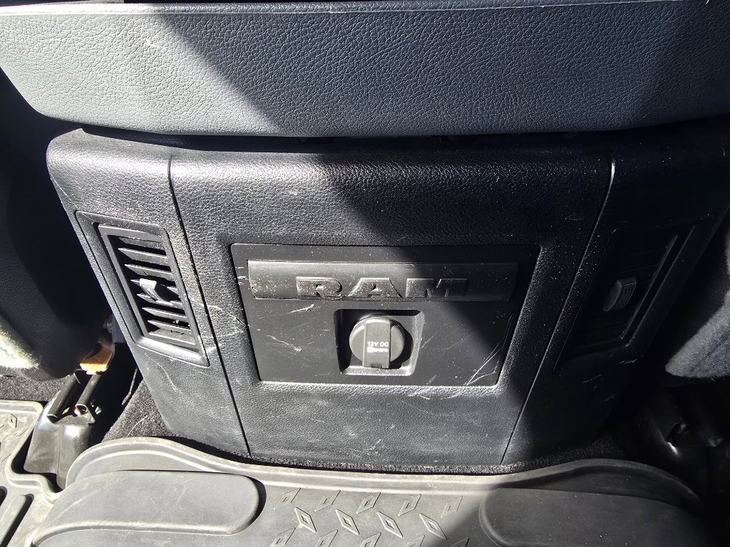 Used 2016 RAM 1500 Lone Star image 29