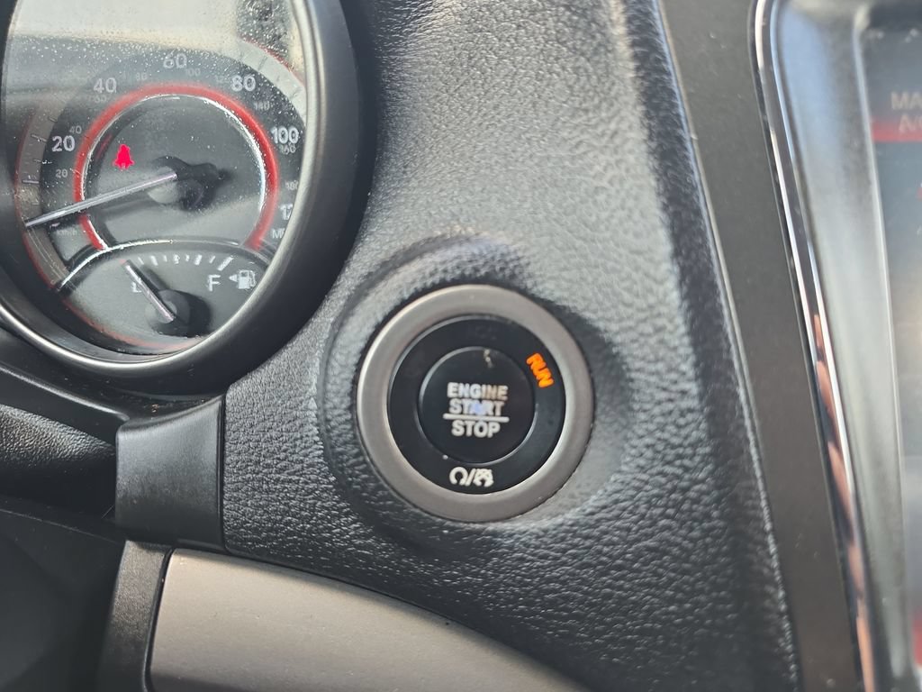 Used 2019 Dodge Journey Crossroad AWD/4WD image 28