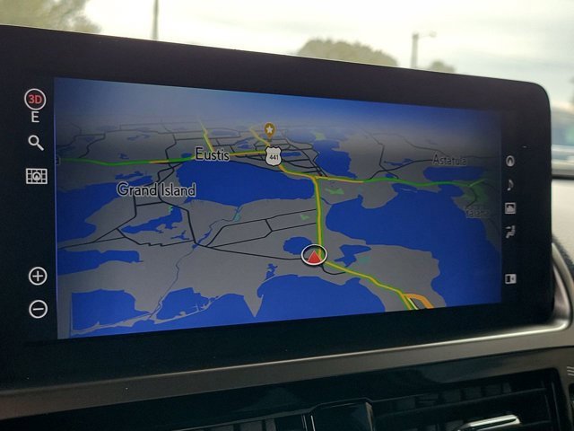 Used 2022 Lexus GX 460 Premium w/ Premium Package image 28