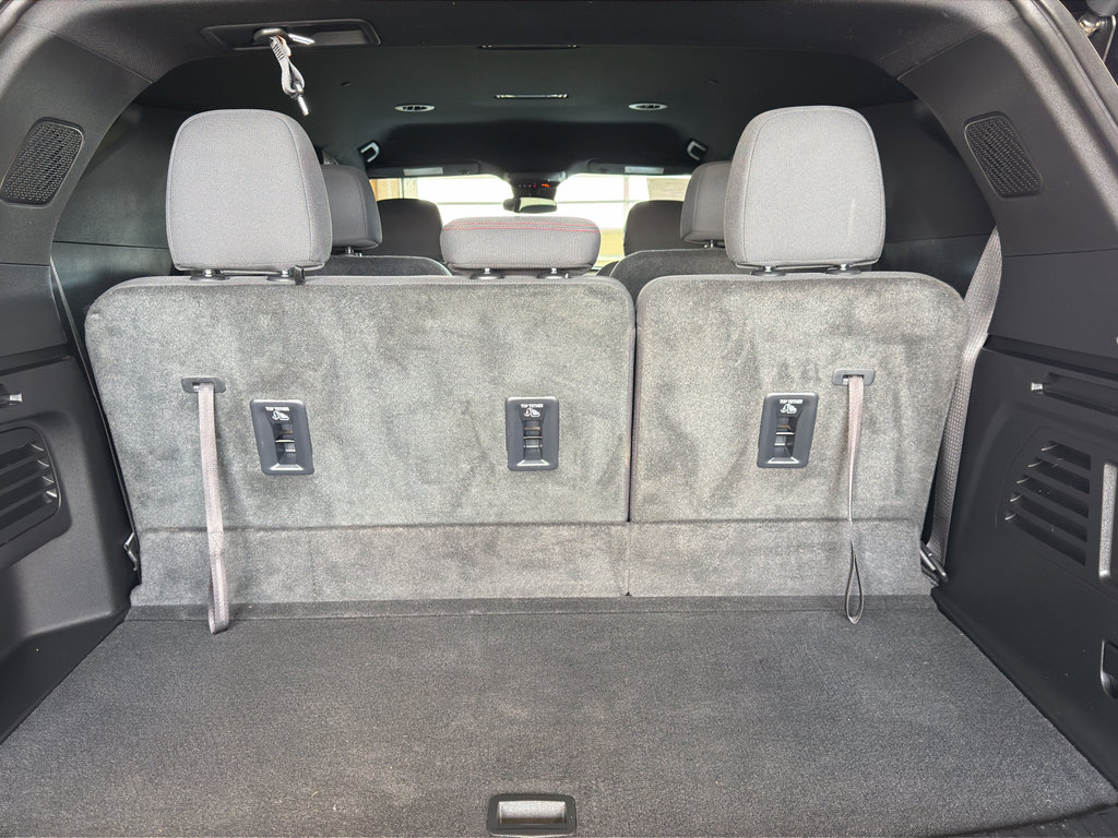 Used 2024 Chevrolet Traverse Z71 image 35