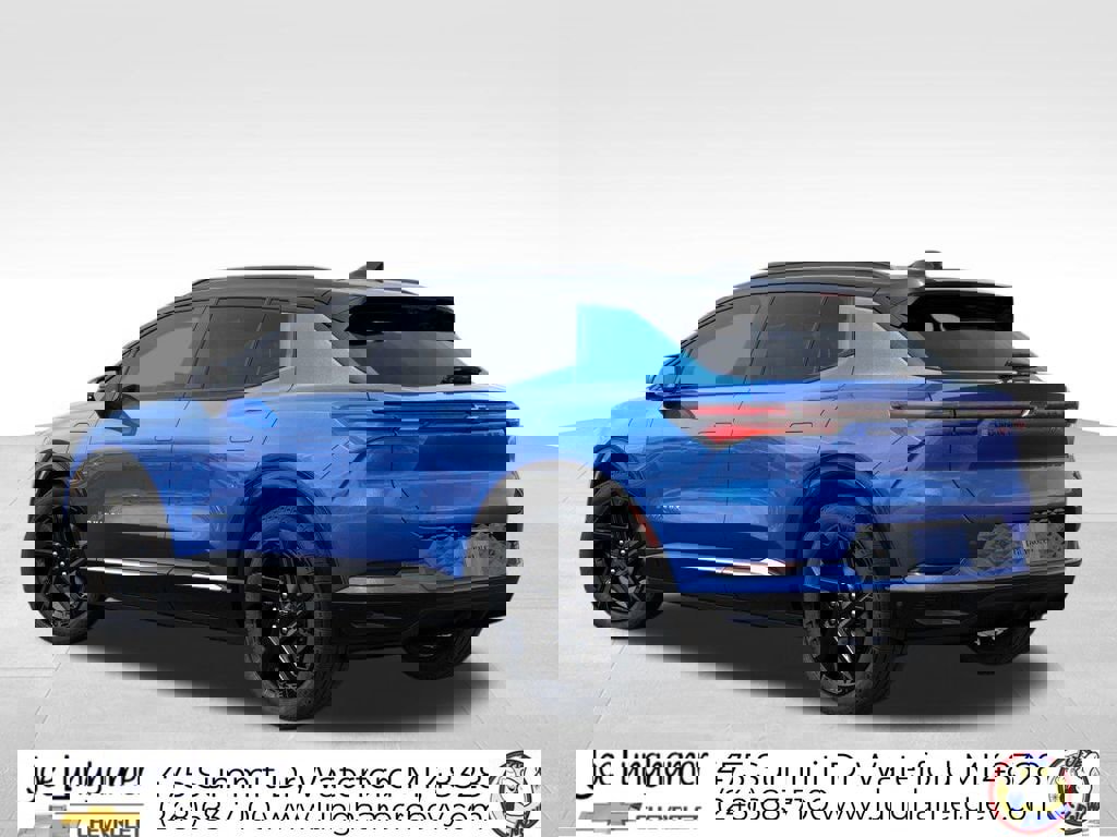 New 2026 Chevrolet Equinox EV RS image 3