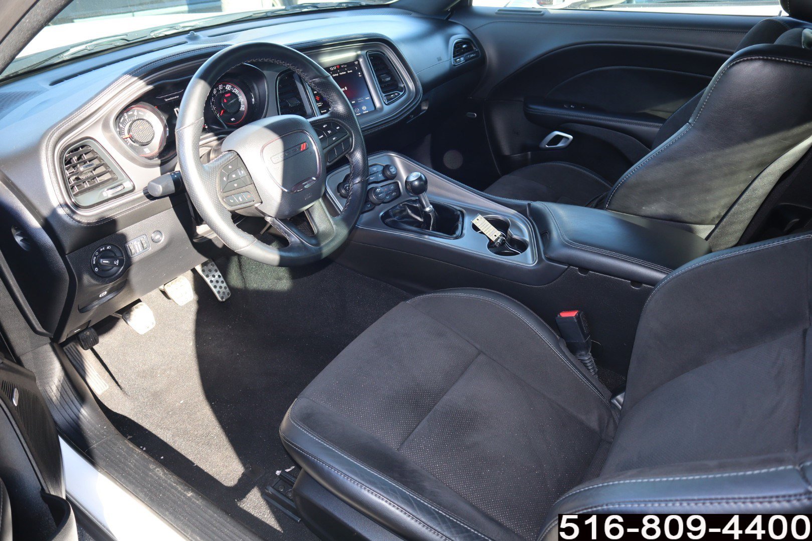 Used 2023 Dodge Challenger R/T w/ Plus Package image 10