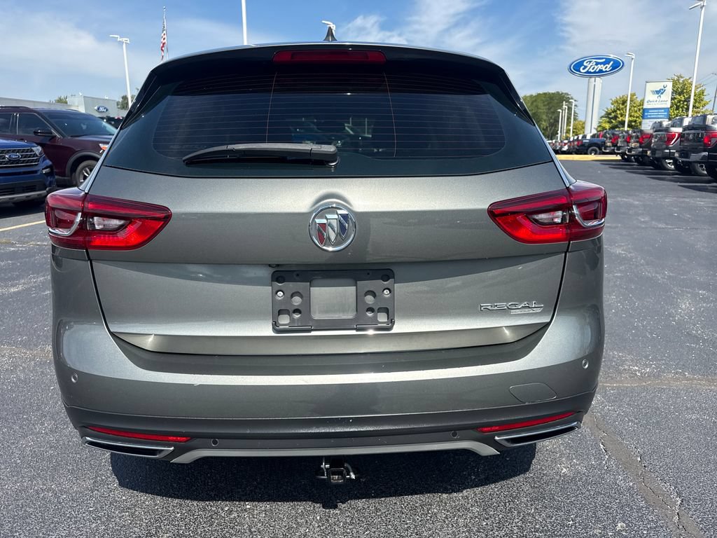 Used 2019 Buick Regal Essence w/ Driver Confidence Package I AWD/4WD image 8