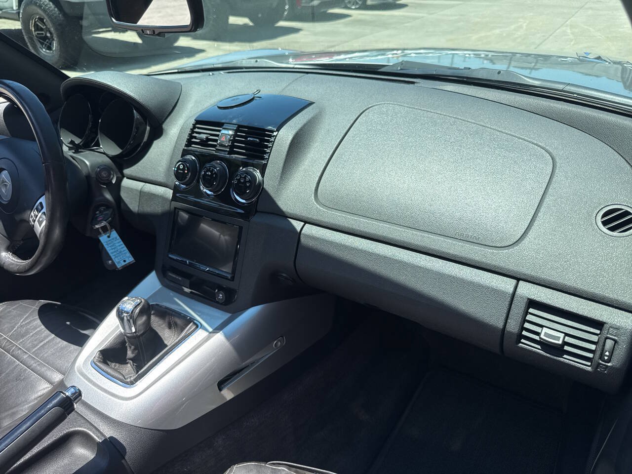 Used 2008 Saturn Sky w/ Premium Trim Package RWD image 18