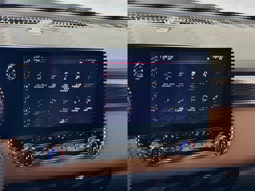 New 2026 GMC Canyon AT4 w/ Technology Plus Package image 10