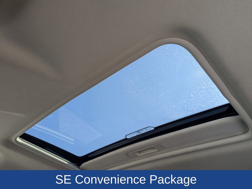 Certified 2021 Ford EcoSport SE w/ SE Convenience Package image 17