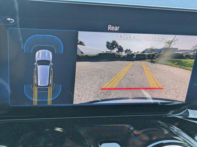 New 2025 Mercedes-Benz GLB 250 image 13