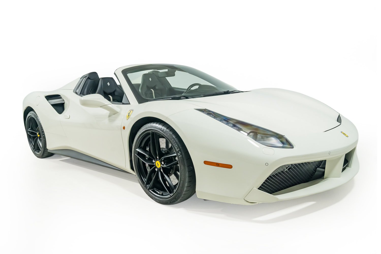 Used 2018 Ferrari 488 Spider RWD image 21