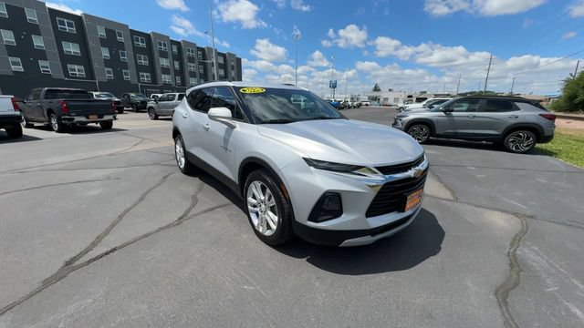 Used 2020 Chevrolet Blazer LT w/ Sound & Technology Package AWD/4WD image 2