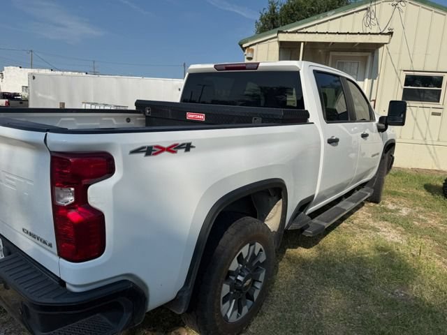 Used 2024 Chevrolet Silverado 2500 Custom w/ Custom Value Package AWD/4WD image 4