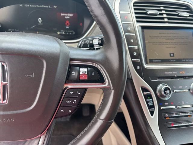 Used 2019 Lincoln Nautilus Select AWD/4WD image 17