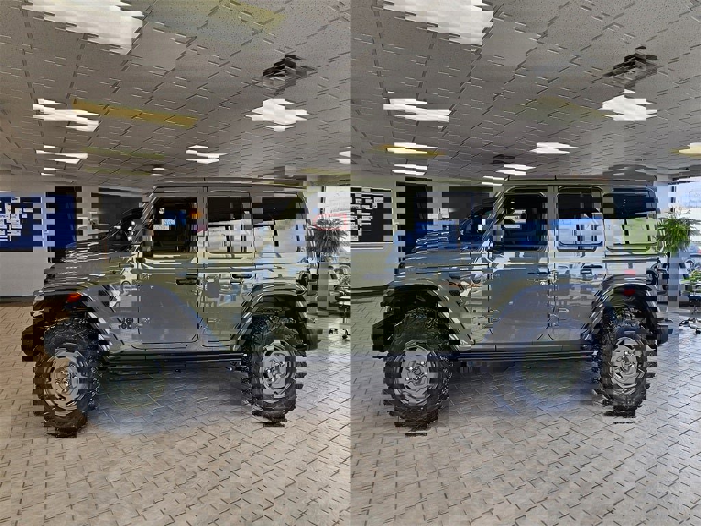 New 2026 Jeep Wrangler Unlimited Sport image 4