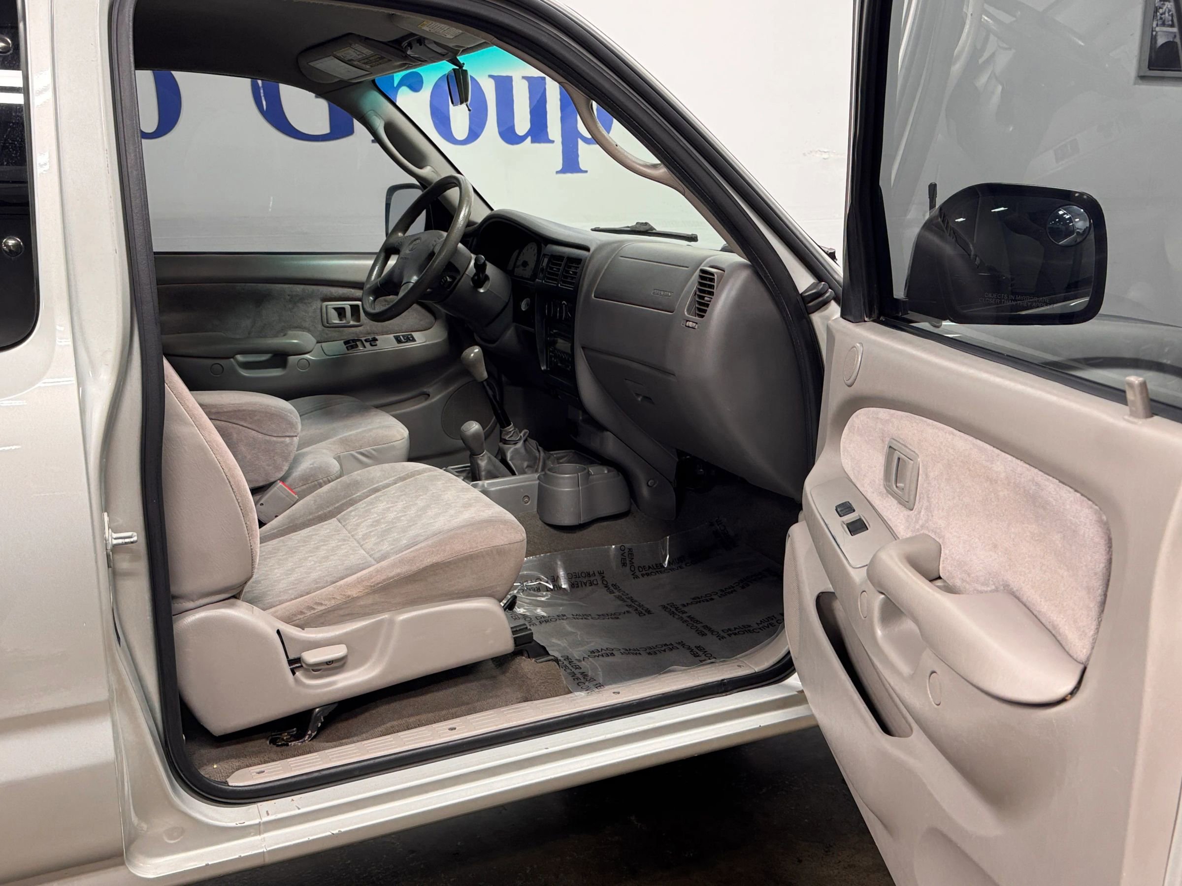 Used 2002 Toyota Tacoma 4x4 Xtracab V6 image 11