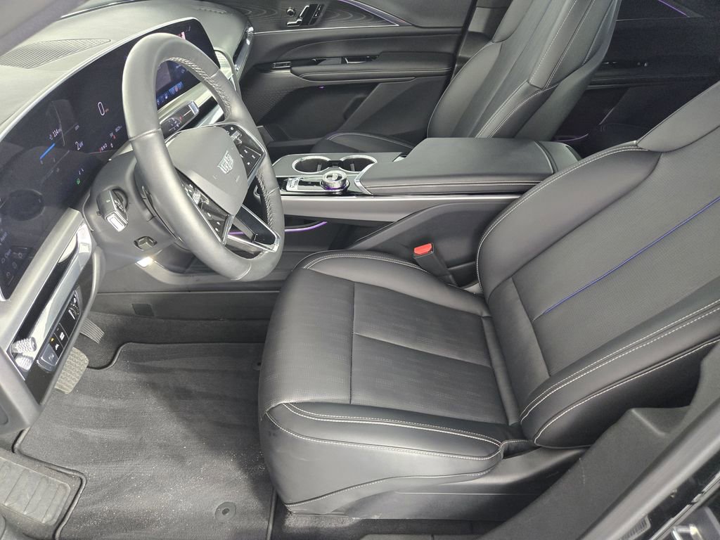 Used 2024 Cadillac Lyriq Luxury w/ LPO, Floor Liner Package image 15