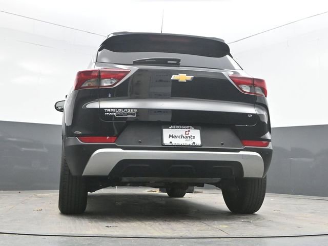 Used 2022 Chevrolet TrailBlazer LT w/ Convenience Package AWD/4WD image 28