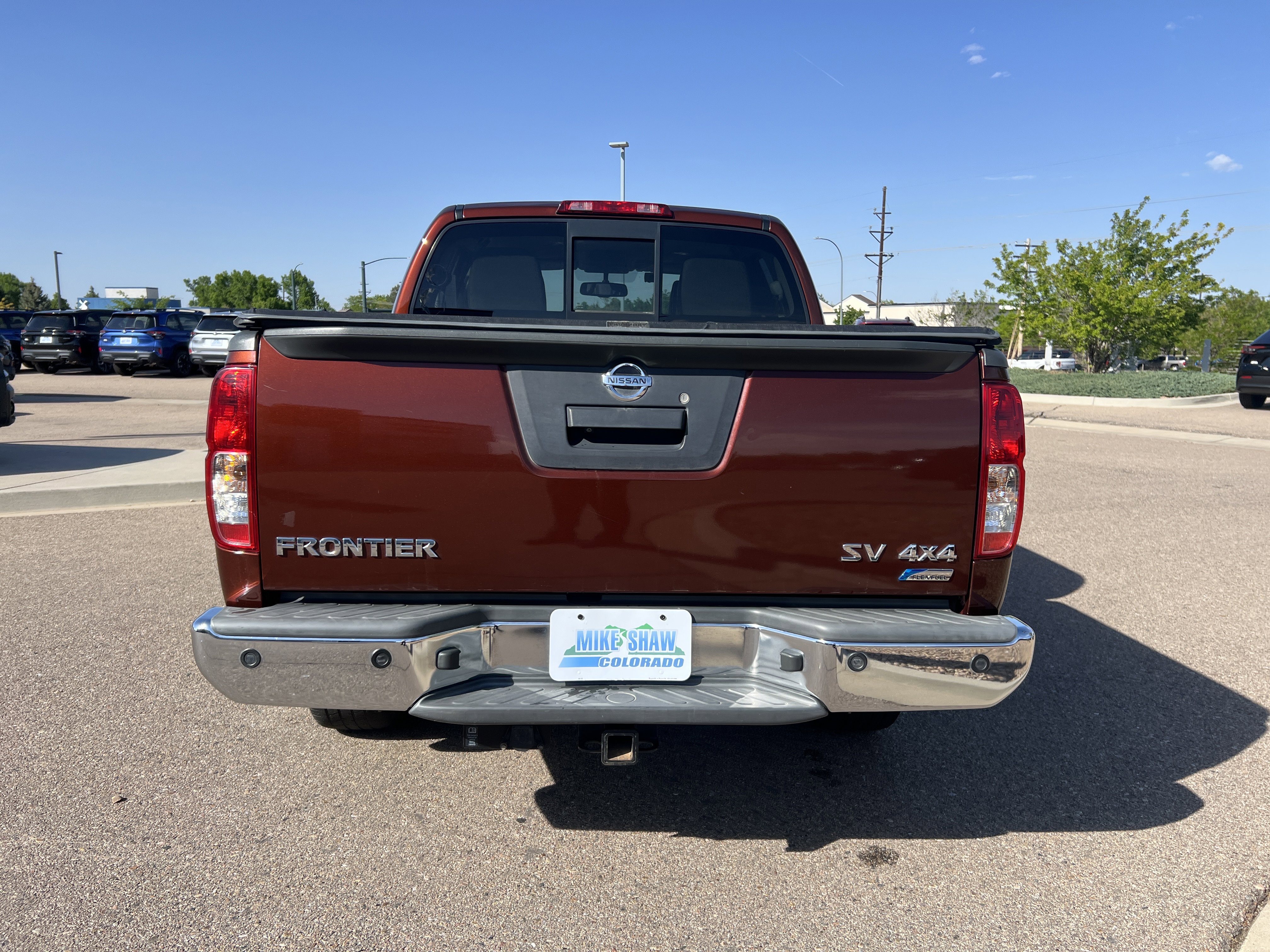Used 2017 Nissan Frontier SV w/ SV Value Truck Package AWD/4WD image 11