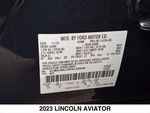 Used 2023 Lincoln Aviator Black Label w/ Class IV Trailer Tow Package AWD/4WD image 28