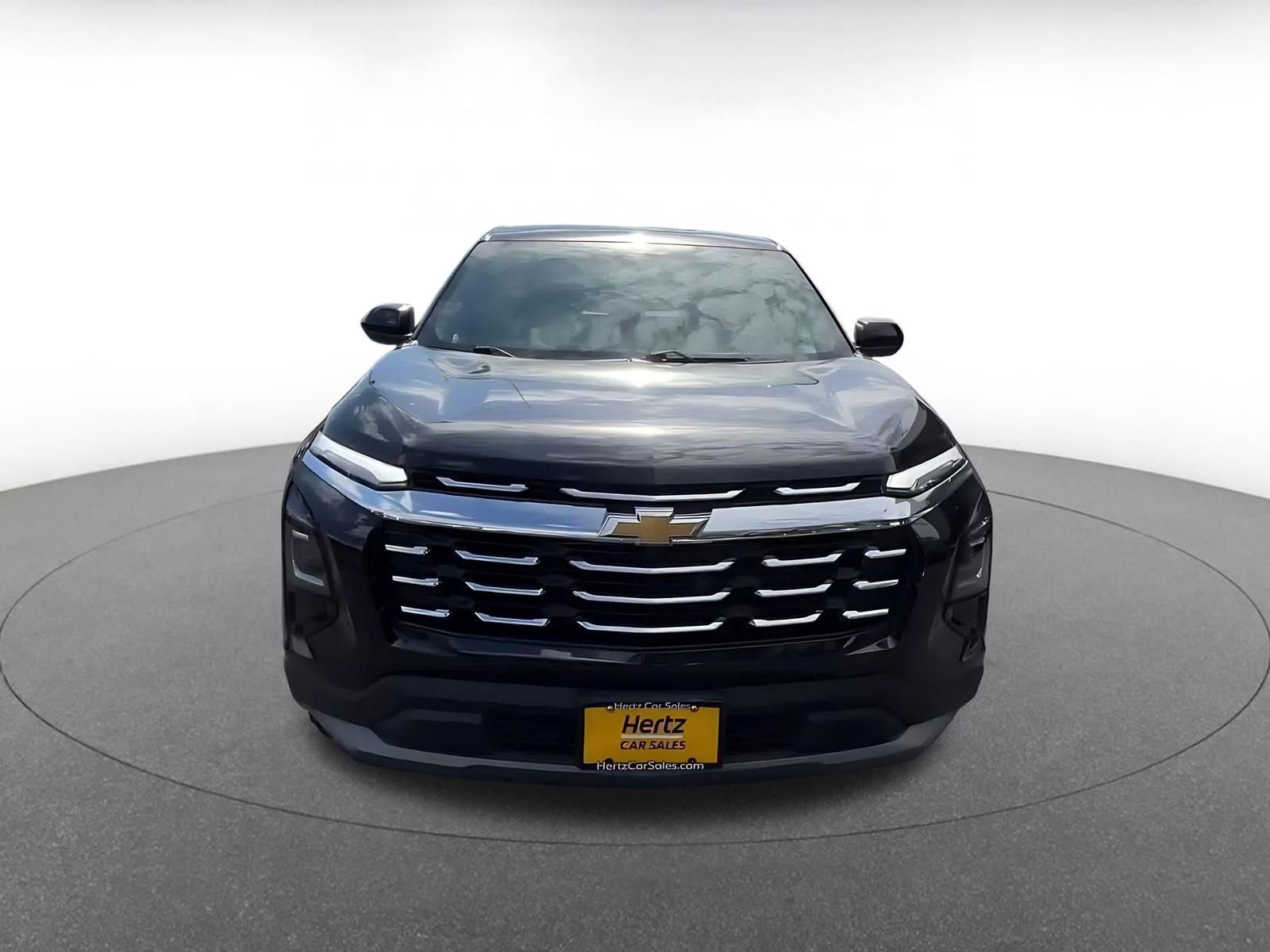 Used 2025 Chevrolet Equinox LT AWD/4WD image 4
