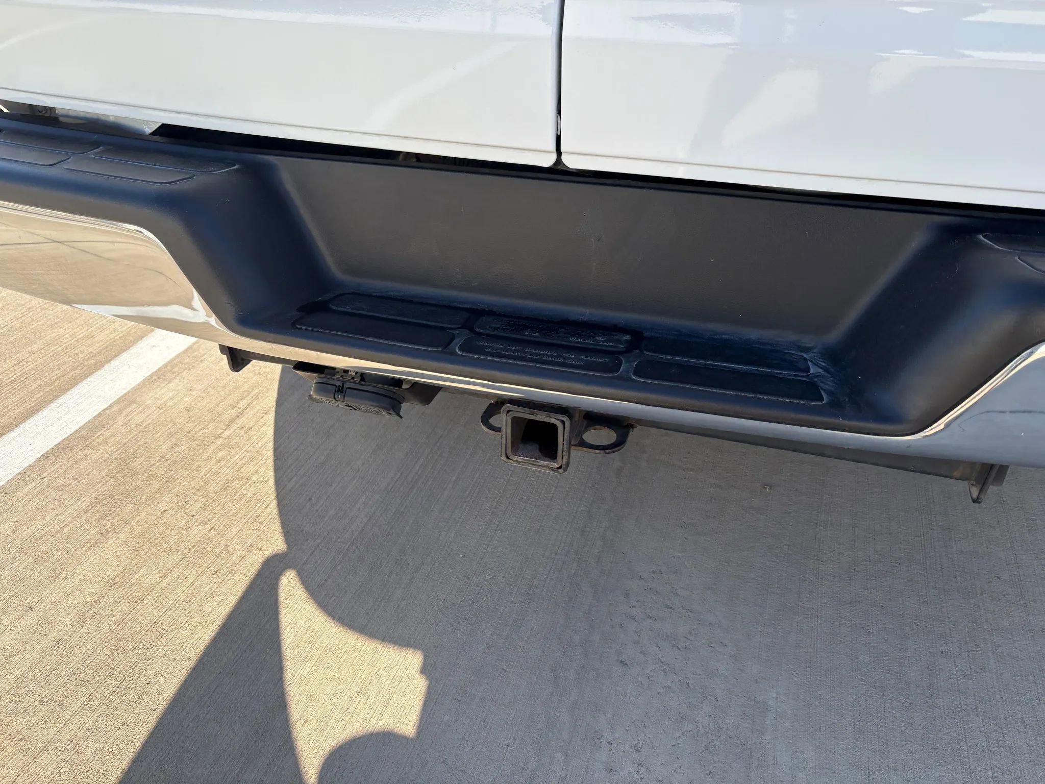 Used 2020 Chevrolet Express 2500 Regular Van 3D w/ Enhanced Convenience Package image 13