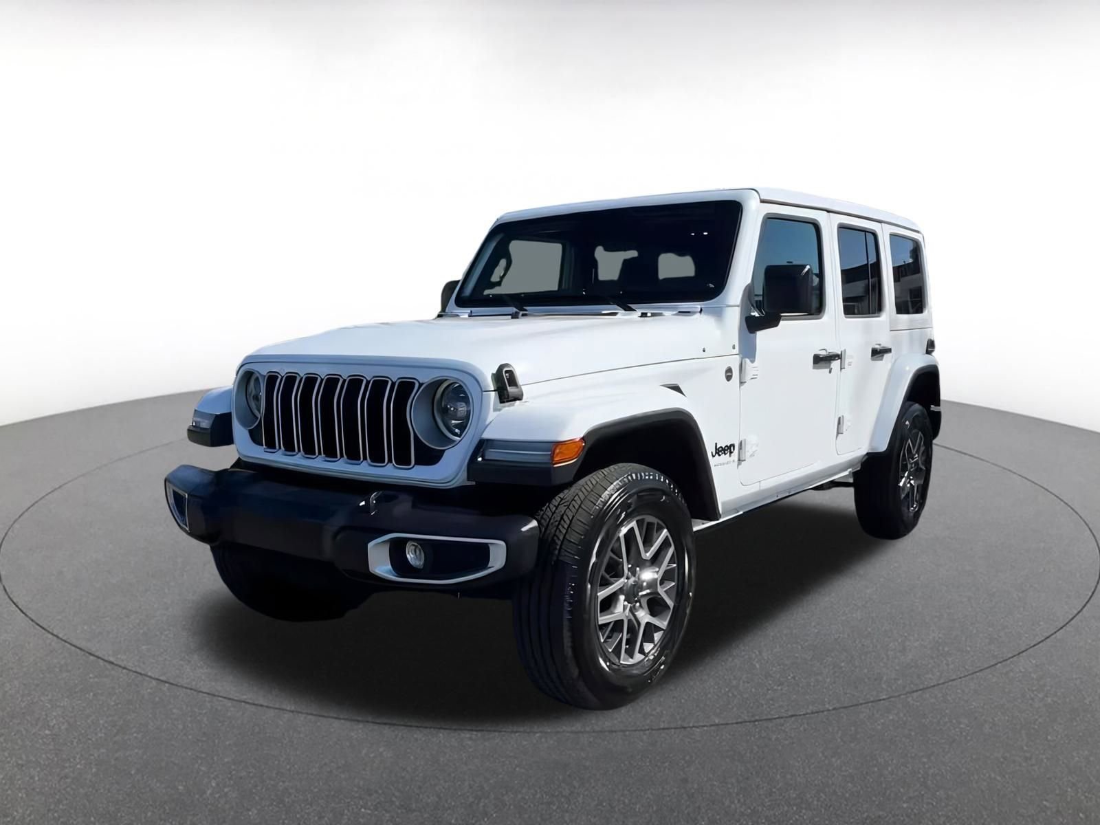 Used 2025 Jeep Wrangler Sahara image 7