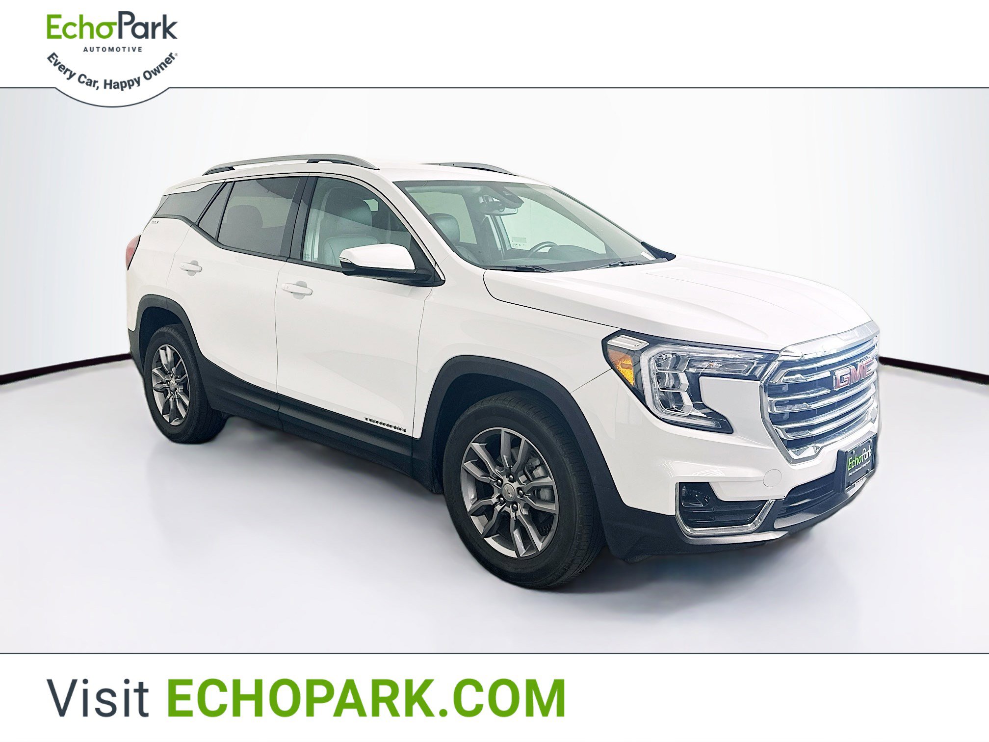 Used 2024 GMC Terrain SLT