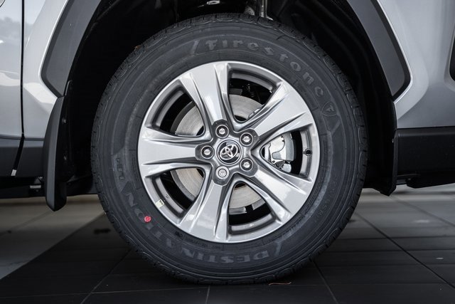 New 2025 Toyota RAV4 XLE image 15