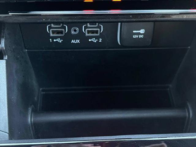 Certified 2025 Jeep Grand Cherokee Limited AWD/4WD image 36