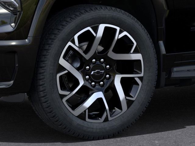 New 2024 Chevrolet Silverado EV RST image 9