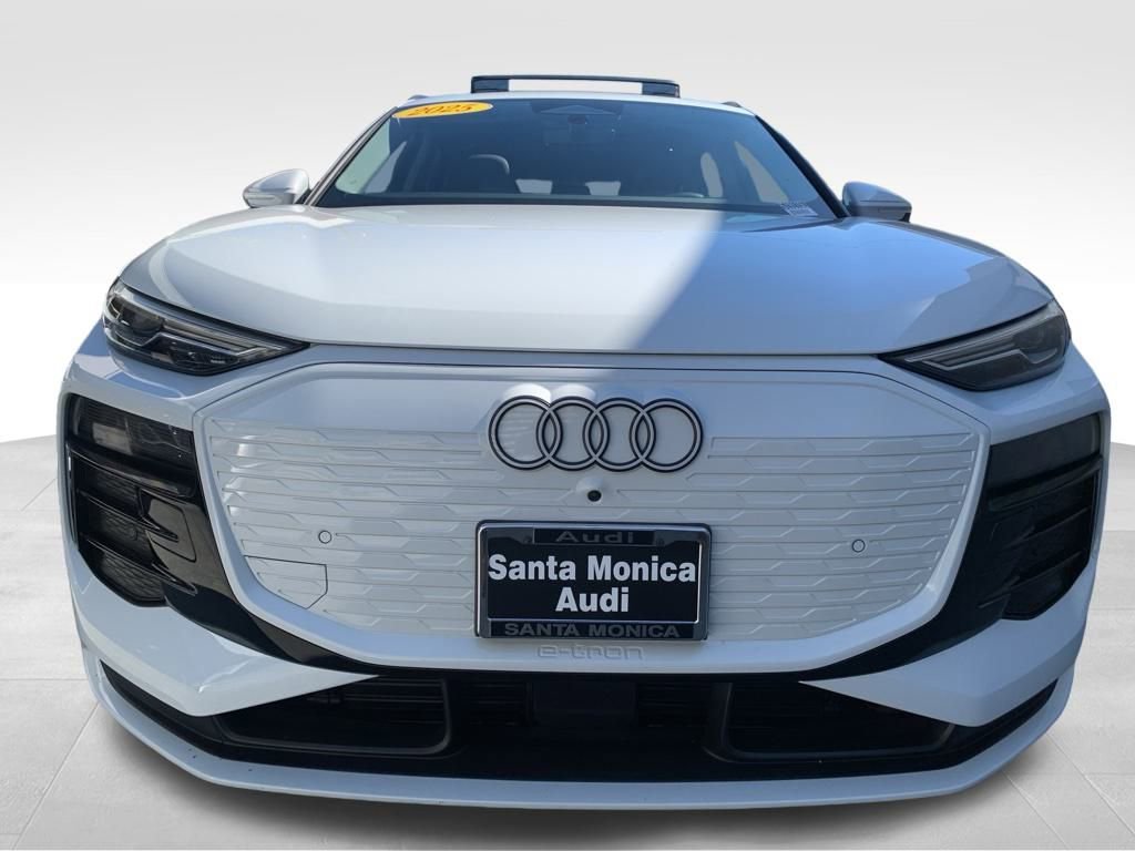 Used 2025 Audi Q6 e-tron Premium w/ Convenience Package image 35