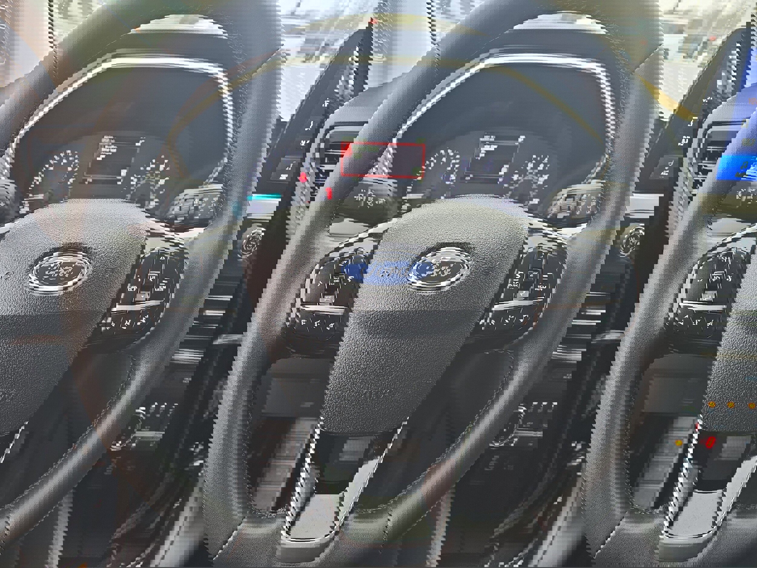 Certified 2022 Ford Escape SE w/ SE Sport Appearance Package image 25