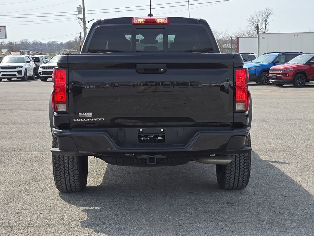 Used 2024 Chevrolet Colorado Trail Boss image 6