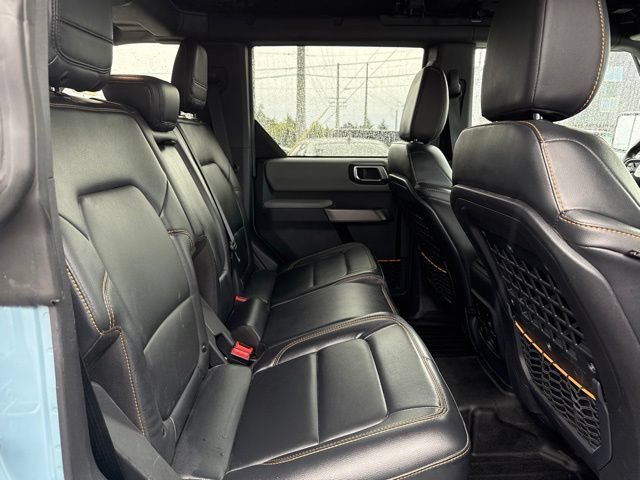 Used 2023 Ford Bronco Badlands w/ Sasquatch Package AWD/4WD image 13