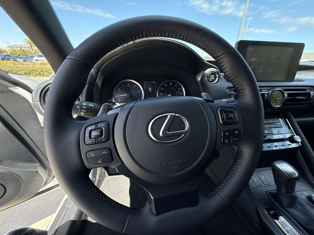 Used 2025 Lexus IS 350 F Sport image 21