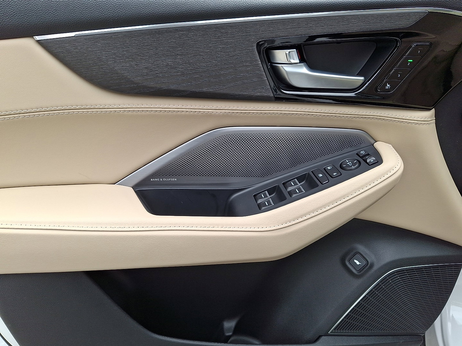 New 2026 Acura MDX SH-AWD w/ Advance Package image 9