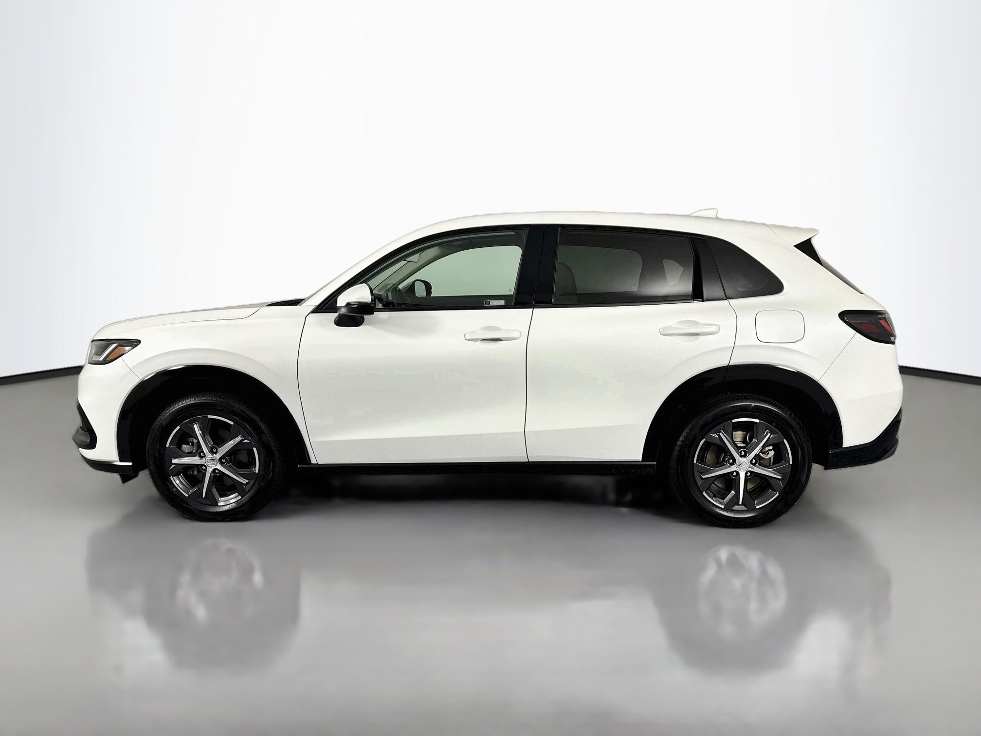 Certified 2023 Honda HR-V EX-L image 8