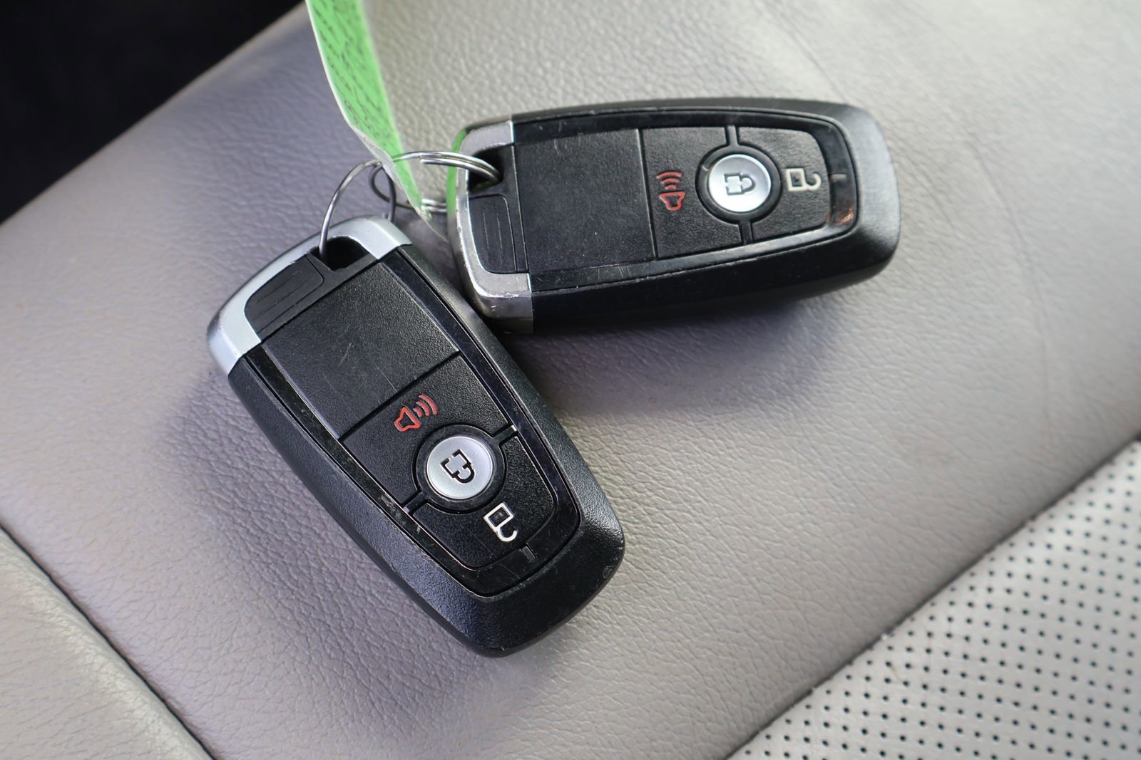 Used 2020 Ford F150 Lariat image 35