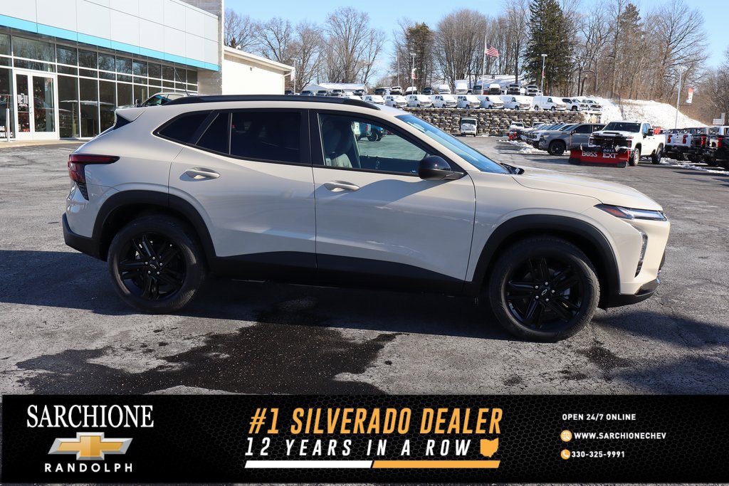 New 2026 Chevrolet Trax ACTIV w/ Sunroof Package image 1