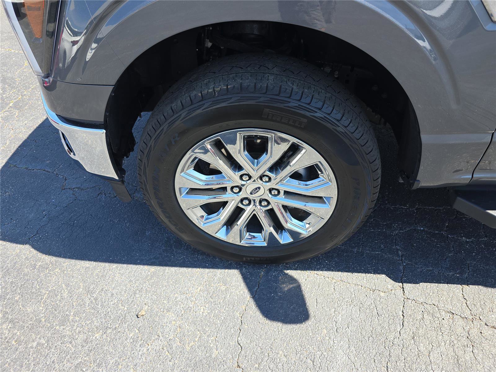 Used 2024 Ford F150 Lariat w/ FX4 Off-Road Package AWD/4WD image 11