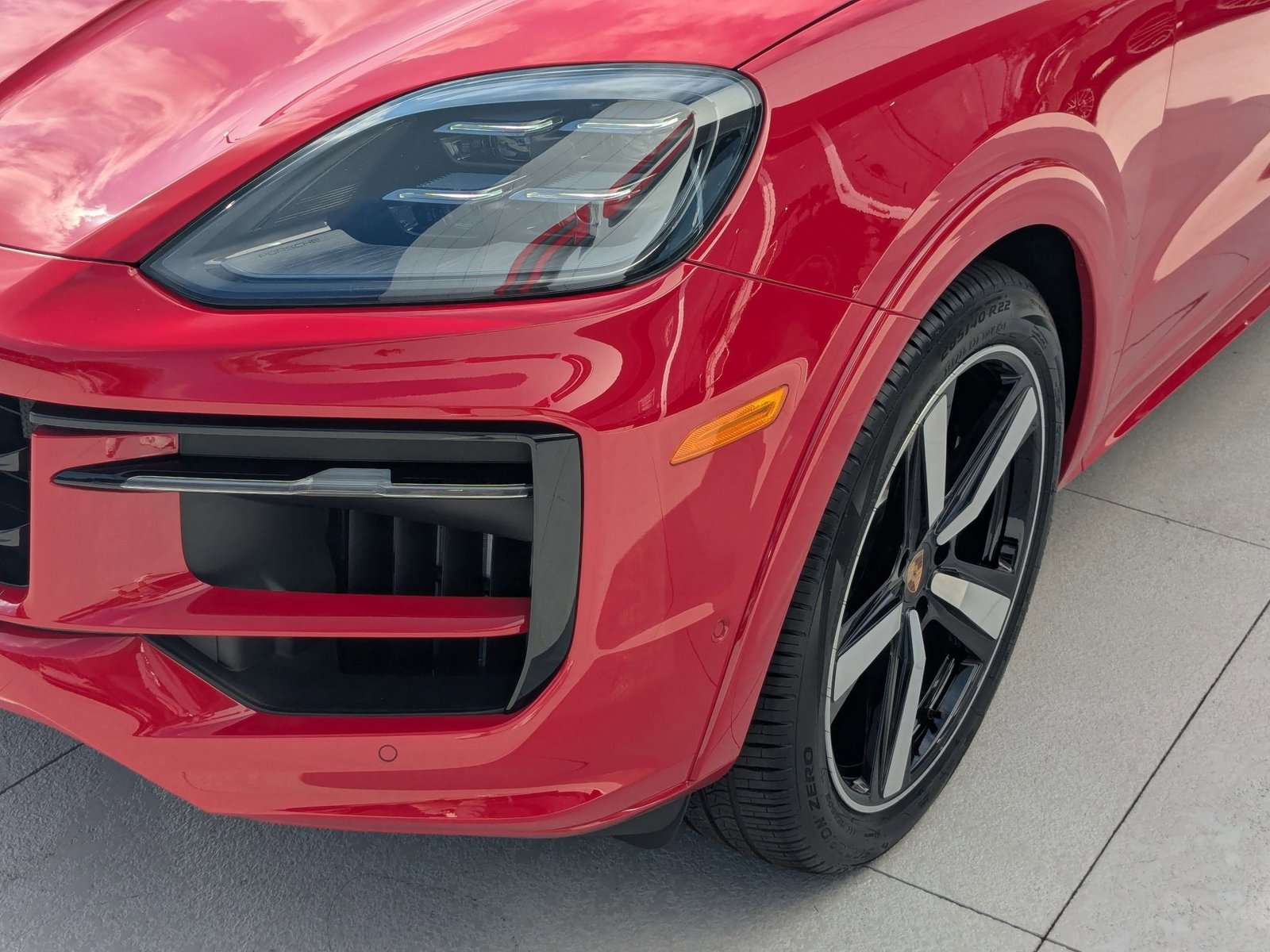 New 2026 Porsche Cayenne S image 12