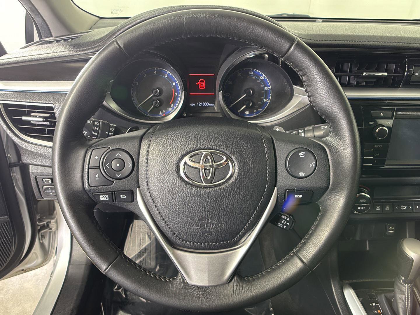 Used 2015 Toyota Corolla S FWD image 27