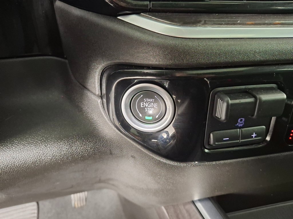 Used 2022 Chevrolet Silverado 1500 LTZ w/ LTZ Premium Package image 16